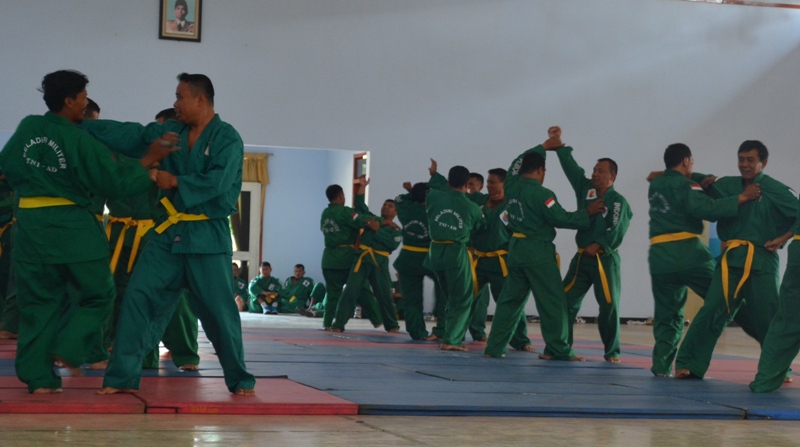 Korem Gelar Ujian Kenaikan Sabuk